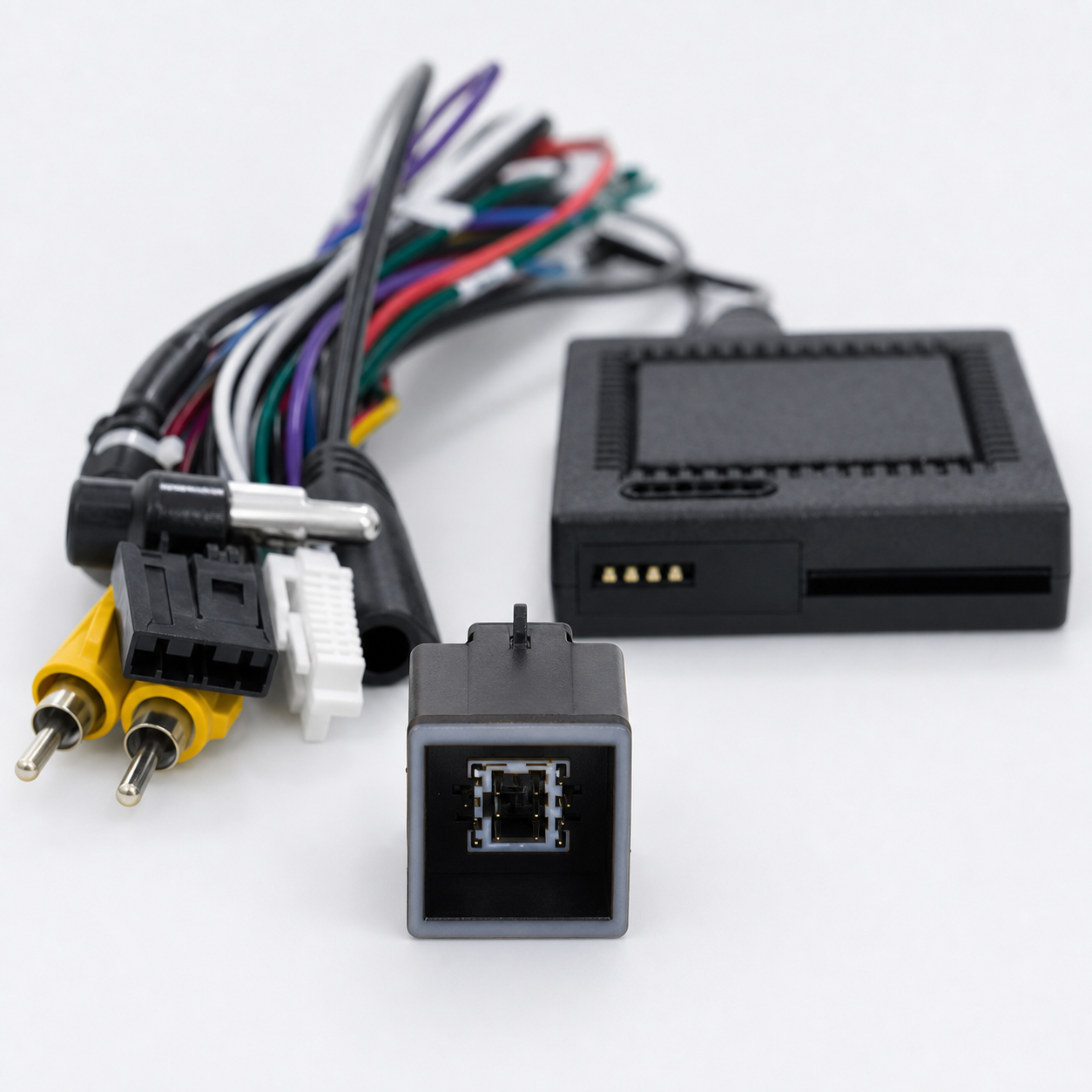Steering wheel control interface module and wiring harness connectors for head unit integration