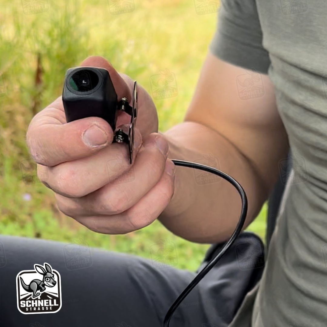 Front camera included in dual camera set